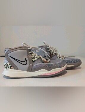 Nike Kyrie Infinity Leopard‎ Camo Hightop Shoes Size 6.5Y (W8) New without box
